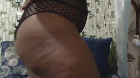 Snapshot of indiantina01 chatting on 01-23-25, 07:29 tina online show from 01-23-25, 07:29