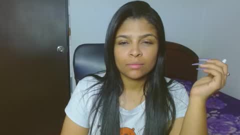 Aleja vallejo online show from 12-24-24, 05:02