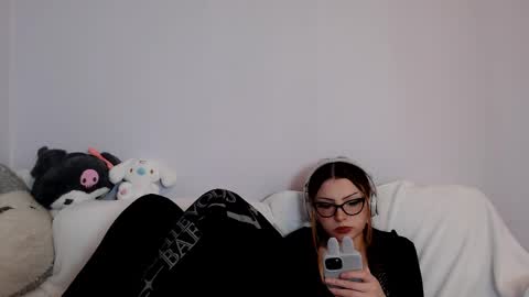 Indigo Elle online show from 03-10-25, 10:24