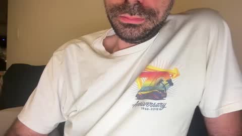 Snapshot of indiscriminator chatting on 02-01-26, 04:55 just1dude online show from 02-01-26, 04:55