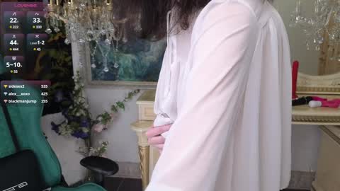 Indra. I like it if you call me Indie online show from 12-14-24, 10:28