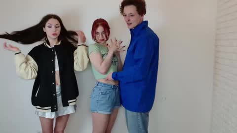 Snapshot of indulgencex chatting on 03-07-25, 07:49 Lana and AlexPVT OPEN online show from 03-07-25, 07:49