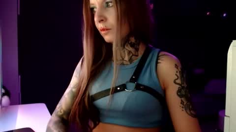 Snapshot of inesdesire chatting on 02-07-25, 04:24 InesDesire online show from 02-07-25, 04:24