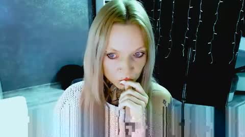 Snapshot of inesdesire chatting on 09-24-25, 07:33 InesDesire online show from 09-24-25, 07:33