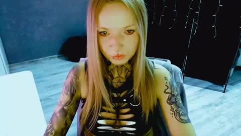 Snapshot of inesdesire chatting on 09-30-25, 03:17 InesDesire online show from 09-30-25, 03:17