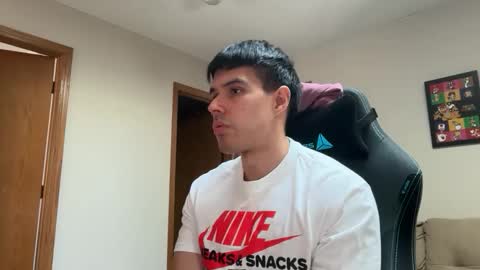 Lucas online show from 03-11-26, 04:57