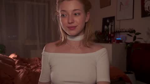 Snapshot of infinitysoul_ chatting on 01-18-25, 05:59 Alexa..  Inst     Fansly infinitysoul  online show from 01-18-25, 05:59