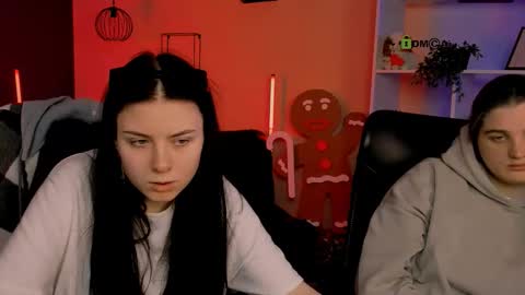 inga_gree online show from 12-18-25, 08:04