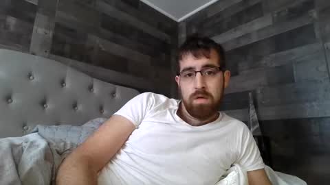 Snapshot of inmybackyard chatting on 11-18-25, 02:10 InMyBackyard online show from 11-18-25, 02:10