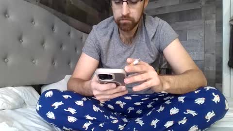 Snapshot of inmybackyard chatting on 01-08-26, 02:52 InMyBackyard online show from 01-08-26, 02:52