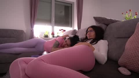 Snapshot of innocentemmy chatting on 02-03-25, 01:51 Maria online show from 02-03-25, 01:51