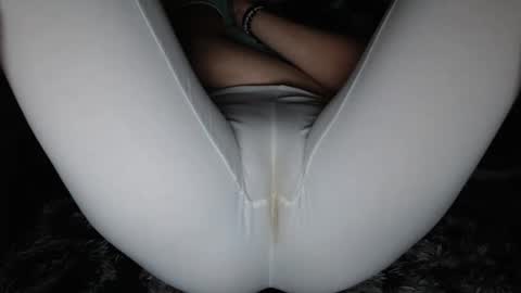 Snapshot of inocentekitty chatting on 01-28-25, 09:19 Alessia online show from 01-28-25, 09:19