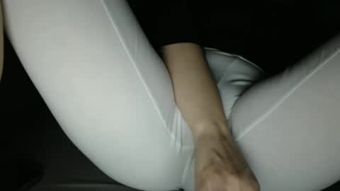 Snapshot of inocentekitty chatting on 10-07-25, 08:06 Alessia online show from 10-07-25, 08:06