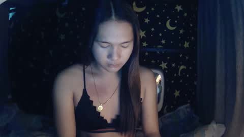 MAXINE online show from 01-10-25, 04:01