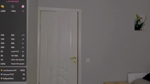 Bernadette  Join  online show from 02-18-25, 01:22