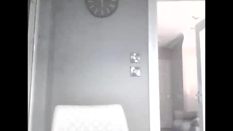 inthemood63 online show from 01-11-25, 05:51