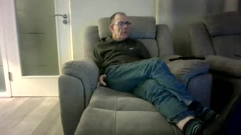 inthemood63 online show from 01-12-26, 10:15