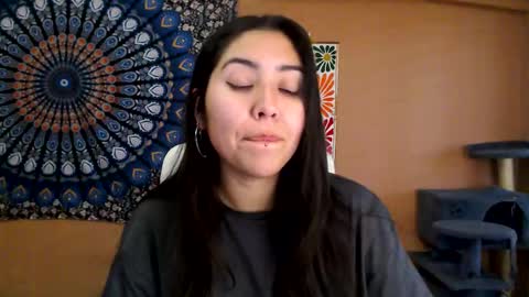 Africa online show from 11-19-25, 10:59