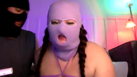 intowhatnow online show from 10-30-25, 04:47