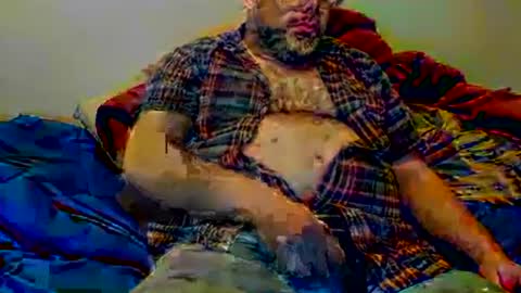 Snapshot of iowalaserbear chatting on 12-25-24, 09:13 iowalaserbear online show from 12-25-24, 09:13