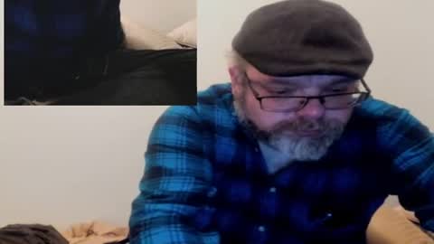 Snapshot of iowalaserbear chatting on 02-05-25, 07:07 iowalaserbear online show from 02-05-25, 07:07