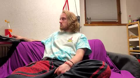 DrownMentally online show from 03-01-25, 02:37