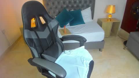 Irantzu online show from 12-29-24, 03:24