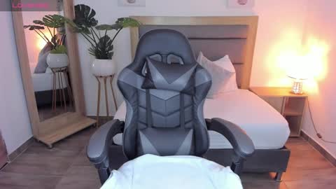 Irantzu online show from 01-29-25, 12:24