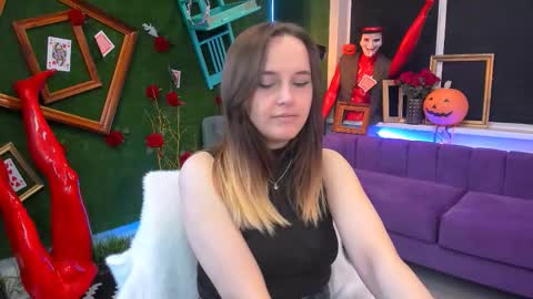 IreneBailey online show from 10-30-25, 09:33