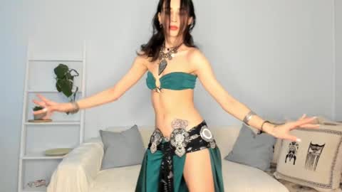 Irene online show from 03-10-25, 03:30