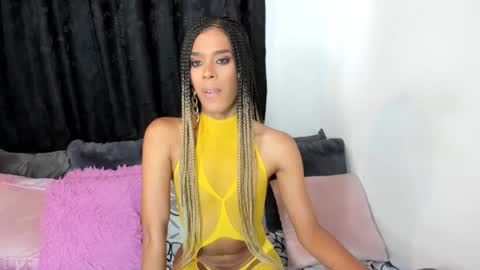 Irene Aguirre online show from 03-06-25, 08:59