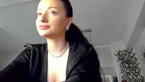 Ir s room online show from 12-11-24, 04:39