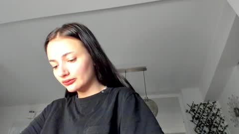 Ir s room online show from 01-21-25, 05:49