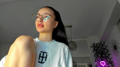 Ir s room online show from 02-06-25, 06:08