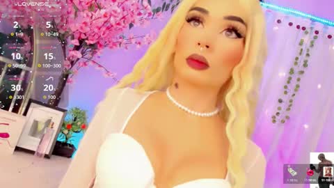 Snapshot of irina_lechera_ chatting on 01-10-26, 03:30 Irina online show from 01-10-26, 03:30