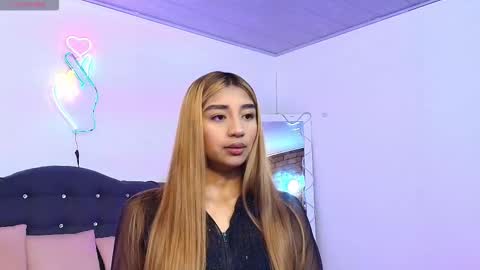 Snapshot of irina_tay1 chatting on 12-15-25, 12:09 IRINA online show from 12-15-25, 12:09