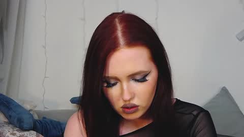 Snapshot of irinaart chatting on 01-14-25, 07:38 Irina online show from 01-14-25, 07:38