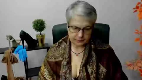 Snapshot of iris_xdesire chatting on 01-10-25, 07:25 I R I S online show from 01-10-25, 07:25