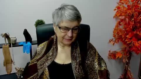 Snapshot of iris_xdesire chatting on 01-21-25, 07:15 I R I S online show from 01-21-25, 07:15