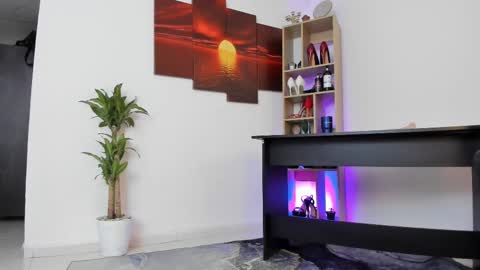 Iriss  online show from 02-22-25, 04:40