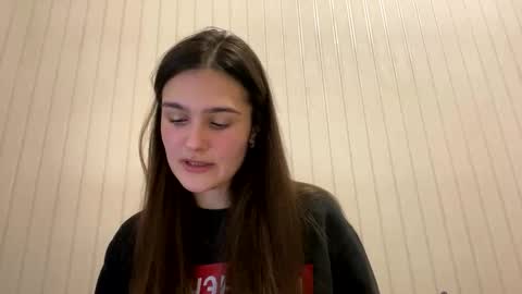 irisss31 online show from 01-09-25, 06:26