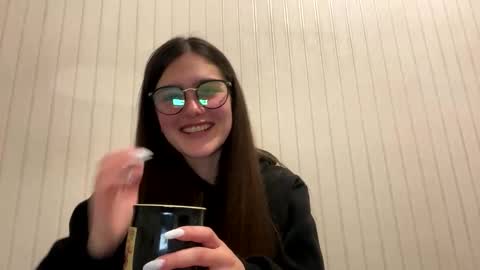 irisss31 online show from 02-08-25, 07:27