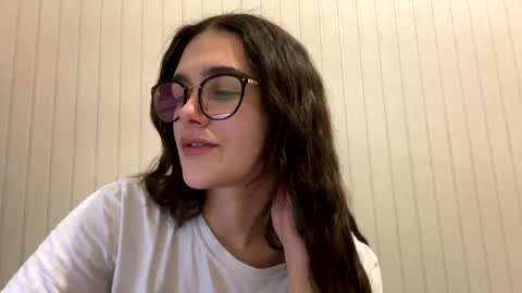 irisss31 online show from 02-13-25, 08:24