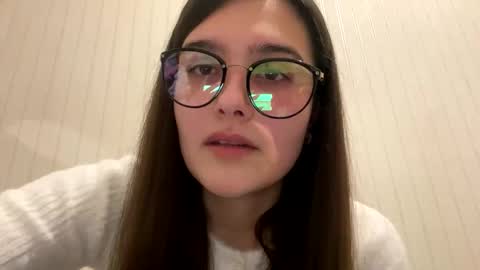 irisss31 online show from 02-26-25, 07:38