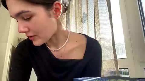 irisss31 online show from 02-01-26, 12:15