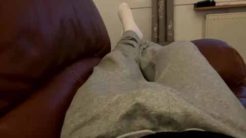 Snapshot of irnbru7 chatting on 02-12-25, 05:16 Sc - andrew vernel online show from 02-12-25, 05:16