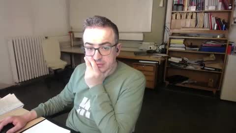 Snapshot of ironchrome chatting on 03-04-25, 03:00 IronChrome online show from 03-04-25, 03:00