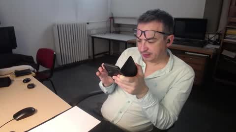 Snapshot of ironchrome chatting on 03-10-25, 09:21 IronChrome online show from 03-10-25, 09:21