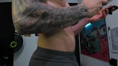 Snapshot of ironflex1 chatting on 02-14-25, 10:04 Jake online show from 02-14-25, 10:04