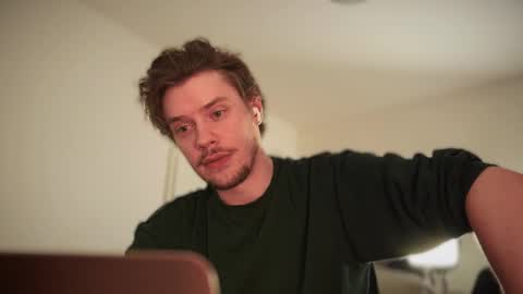 Sam online show from 10-25-25, 09:20